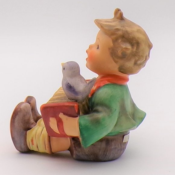 Hummel (Accordian Boy) Figurine "Let's Sing" - Picture 8 of 14